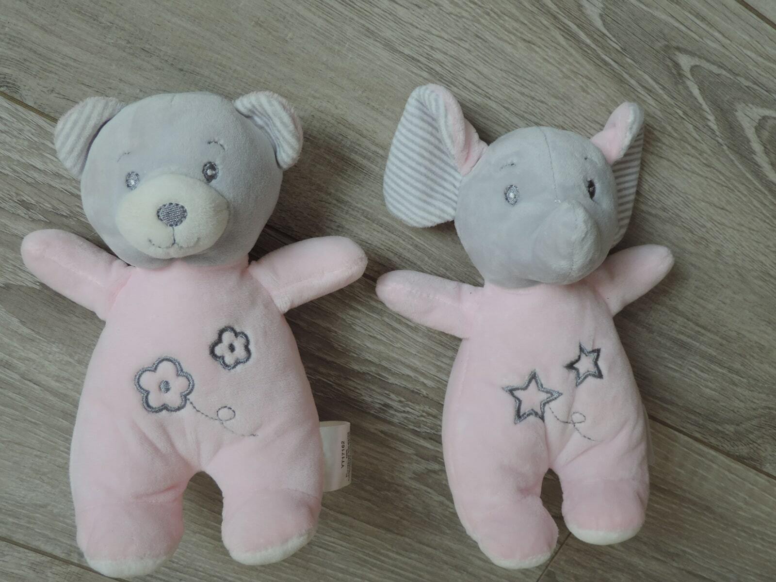 DOUDOUS/PELUCHES « TOM ET KIDDY » DOUDOUS/PELUCHES « TOM ET KIDDY »