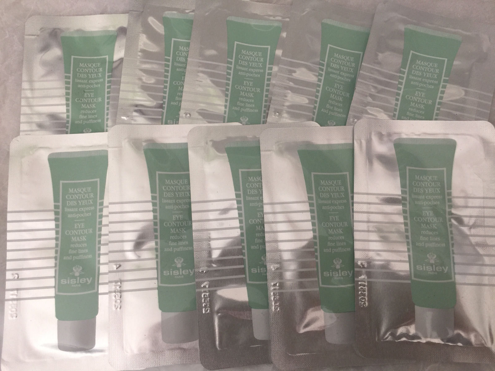 SISLEY- Masque Contour des Yeux . Lot 3ML x 10= 30ML . Neufs SISLEY- Masque Contour des Yeux . Lot 3ML x 10= 30ML . Neufs