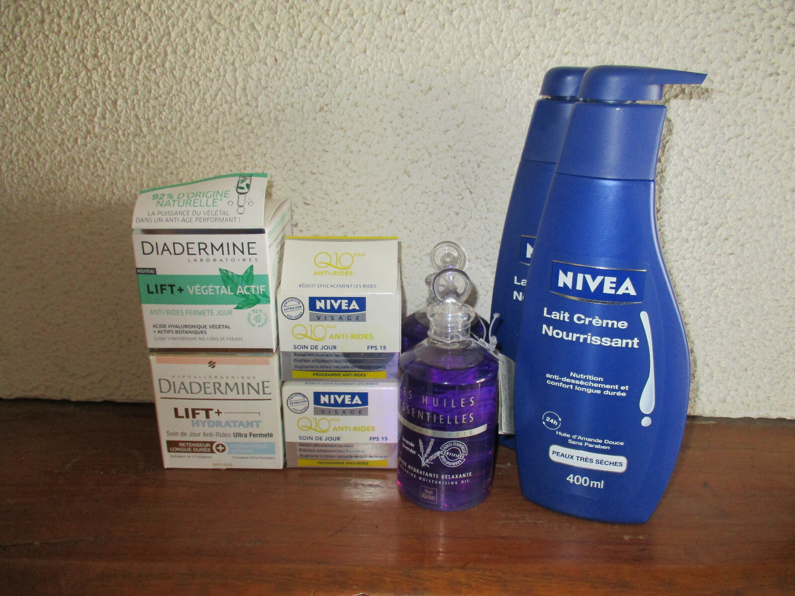 Crèmes,lait et huiles de beauté Crèmes,lait et huiles de beauté