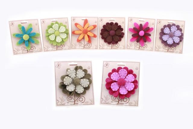 Femmes Grand Broche Fleur Pour Vêtements / Sacs Feutre – Divers Couleurs/Modèles Femmes Grand Broche Fleur Pour Vêtements / Sacs Feutre – Divers Couleurs/Modèles
