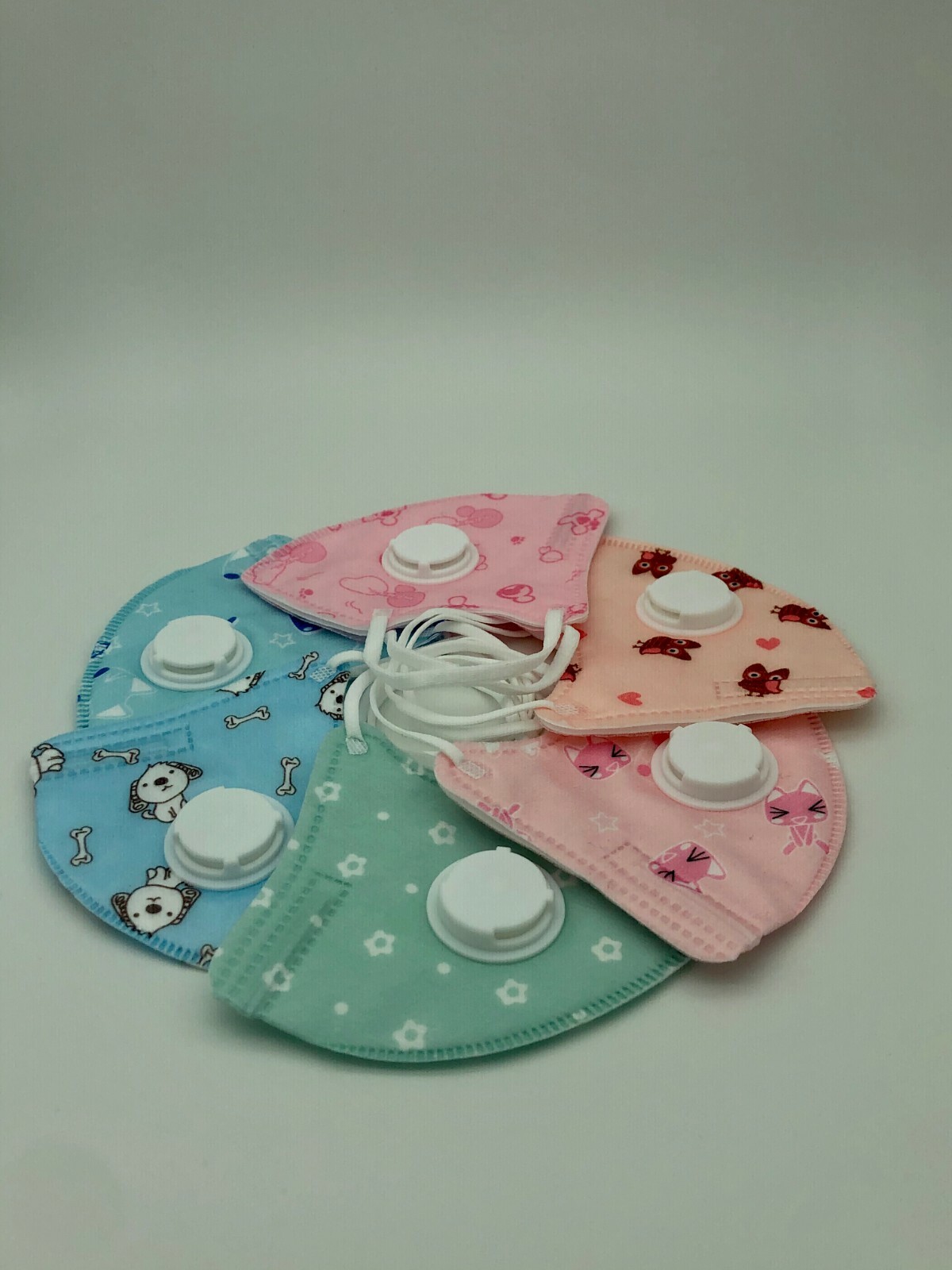 Lot de 3 Protections Anti Postillons Lavable Pour Enfant Livraison Rapide Lot de 3 Protections Anti Postillons Lavable Pour Enfant Livraison Rapide