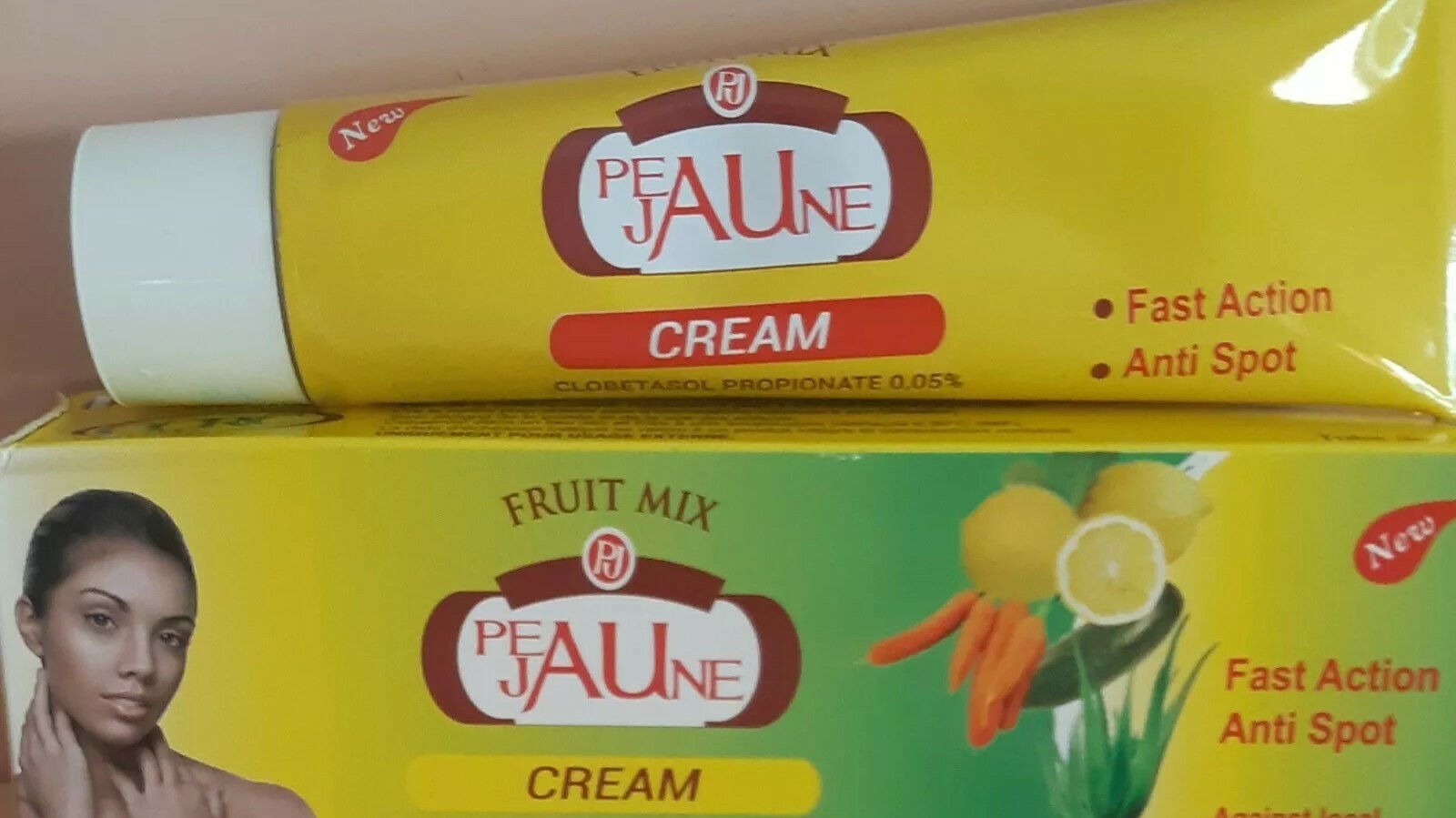 Creme eclaircissante tube peau jaune Anti-tâche aux multi fruits purifiant Creme eclaircissante tube peau jaune Anti-tâche aux multi fruits purifiant