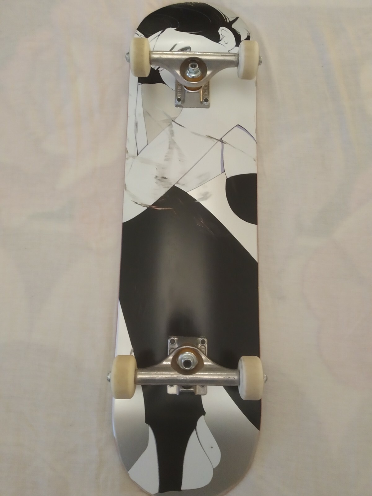 Skate complet Truck Indépendant Roues Jart 51 Roulements Coalition Abec 7 – 8 “