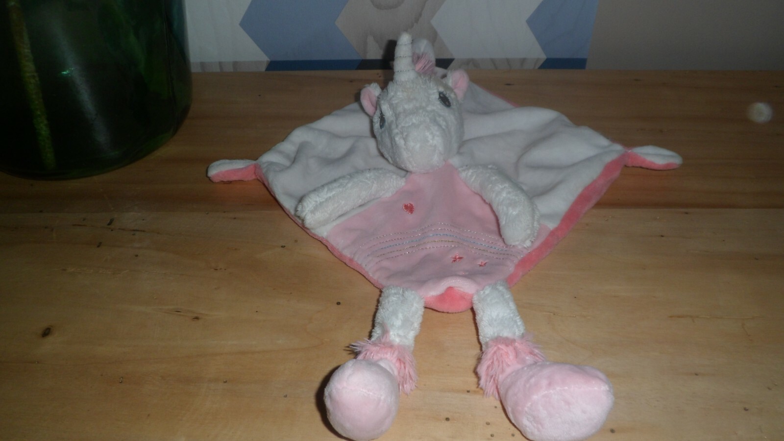 doudou plat,peluche, licorne rose et blanche de tex carrefour