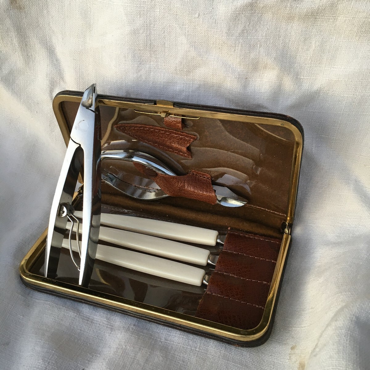 Boite à outils d’ongles , Nécessaire à Pédicure de Germany Boite à outils d’ongles , Nécessaire à Pédicure de Germany