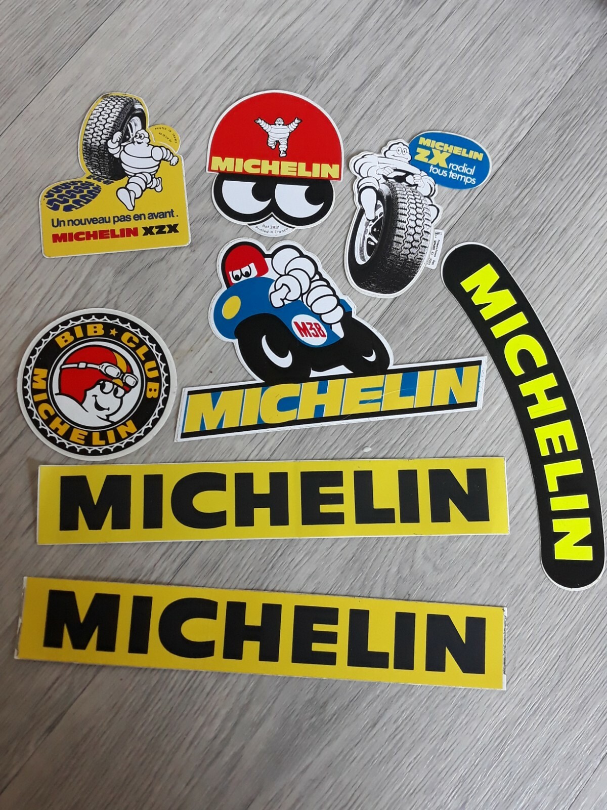 Lot Autocollants Marque Michelin Lot Autocollants Marque Michelin