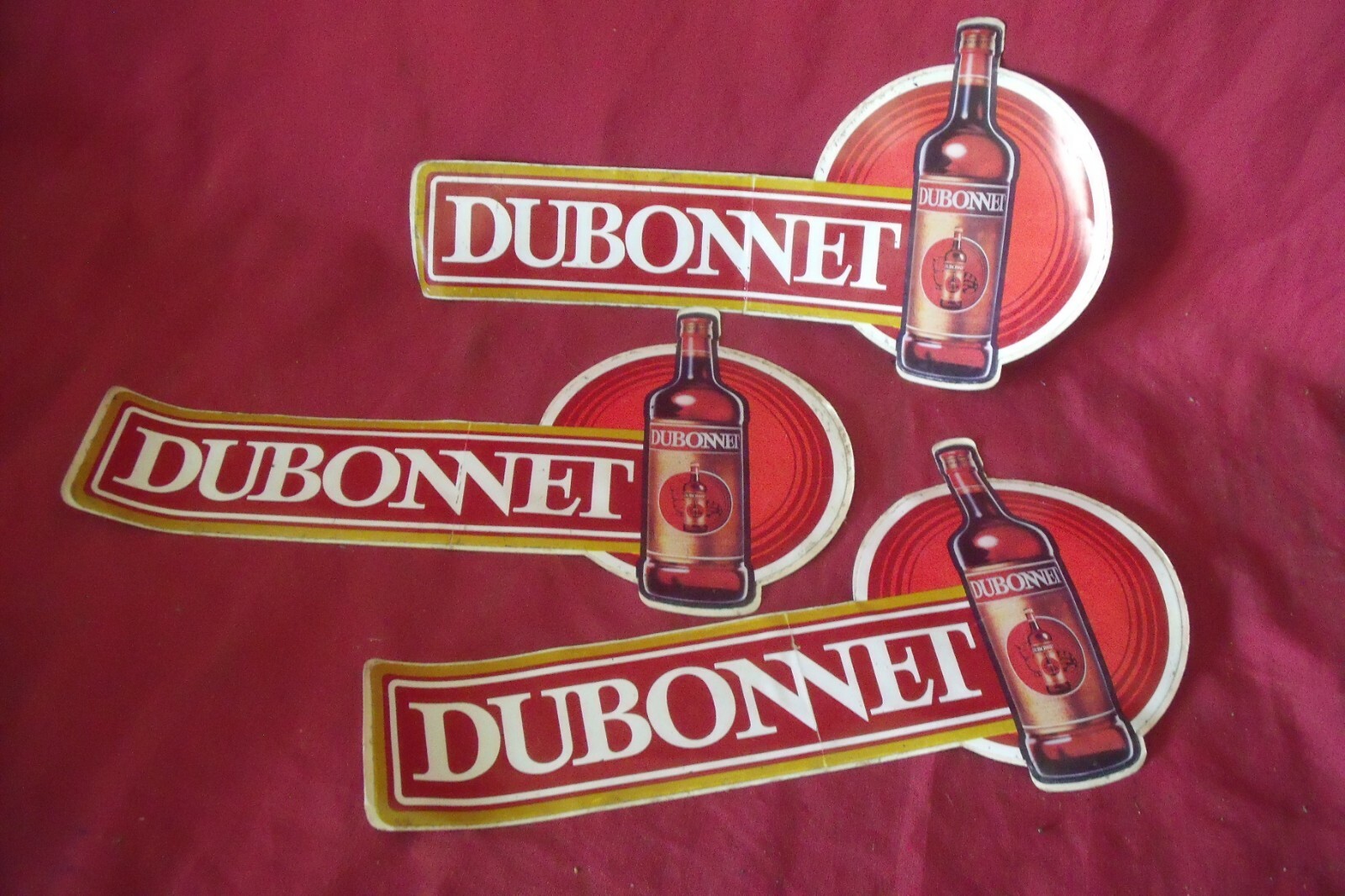 AUTOCOLLANTS < DUBONNET > AUTOCOLLANTS < DUBONNET >
