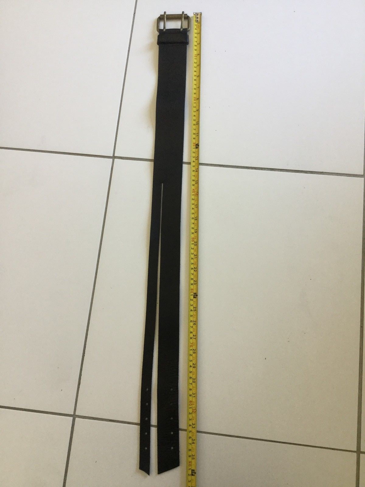 Ceinture femme – GALERIES LAFAYETTE ACCESSOIRES – cuir – T: 80 – Largeur 6 cm