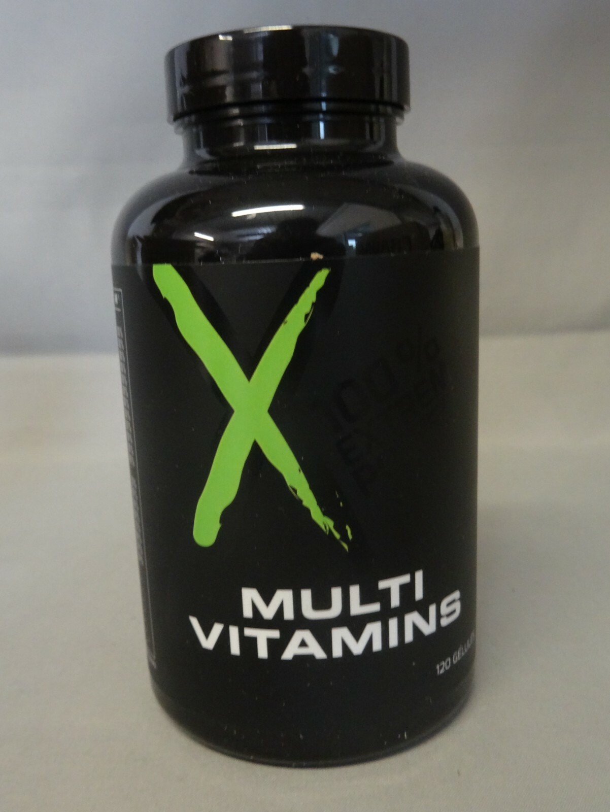 NETQUATTRO – 100 % EXTREM POWER – MULTI VITAMINES – 120 GELULES – 01/2022*