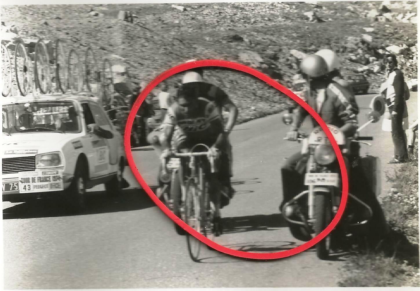 PHOTO   CYCLISME  MOTO GENDARMME  TOUR FTANCE