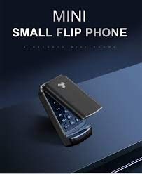 JJA BROS 2020 F1 1.08″Super Petit BM70 Mini Flip en Plastique Boss Téléphone Débloqué 2G 3 en 1 Changeur De Voix Taille du Bout des Doigts Palm Téléphone (Or)