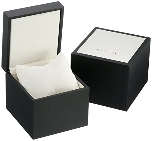 Gucci G- Chrono – Collection Hommes Montre à Quartz pour Femme avec Affichage Chronographe Cadran Noir et Bracelet en Acier Inoxydable Argenté ya101204