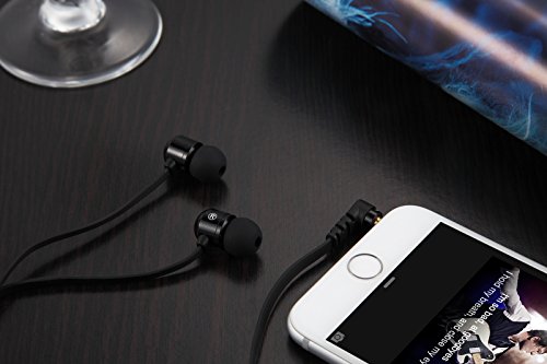 Betron B750s Filaire écouteurs Intra-Auriculaires écouteurs, insonorisant, Anti-emmêlement Câble, Bass Enhanced, Léger…