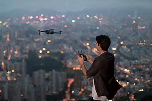 DJI Mavic 2 Pro Drone + Fly More Combo – Accessoires + Drone avec Caméra Hasselblad L1D-20c, Capteur CMOS 1” 20MP…