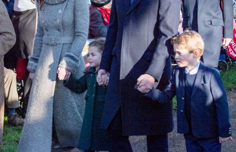 Prince George, Louis & Princess Charlotte’s 2022 Christmas Stroll in Photographs Prince George, Louis & Princess Charlotte’s 2022 Christmas Stroll in Photographs