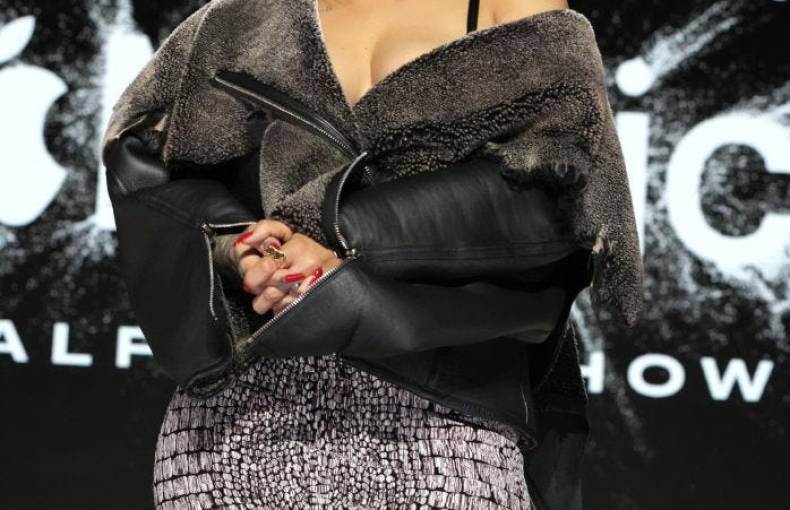 Rihanna Is ‘Laser Centered’ Forward of Her Hotly Anticipated Tremendous Bowl Halftime Present Rihanna Is ‘Laser Centered’ Forward of Her Hotly Anticipated Tremendous Bowl Halftime Present