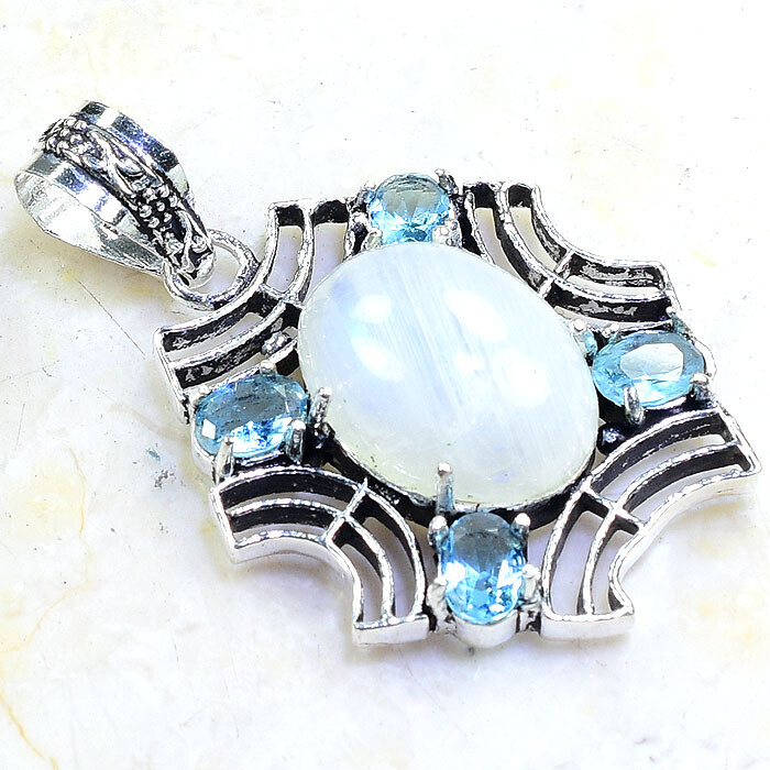 MOONSTONE+BLUE TOPAZ PENDANT 2″; X91788 MOONSTONE+BLUE TOPAZ PENDANT 2″; X91788