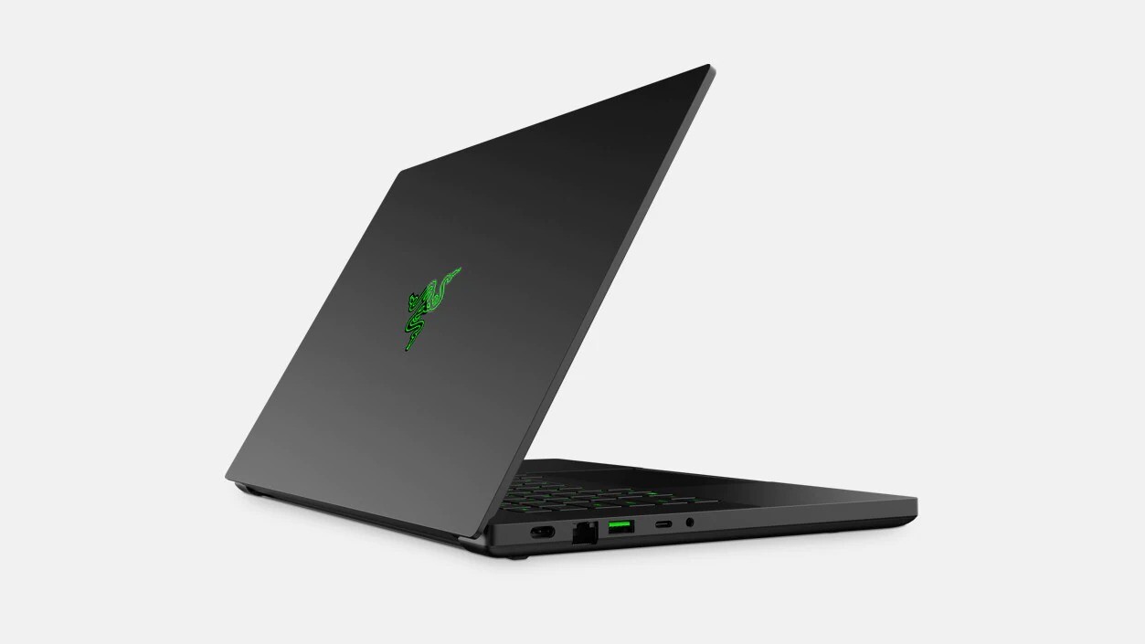 Razer Blade 15 RZ09-03287E72-R3U1 Gaming Laptop – i7/RTX 2070 Max-Q/16GB/512GB Razer Blade 15 RZ09-03287E72-R3U1 Gaming Laptop – i7/RTX 2070 Max-Q/16GB/512GB