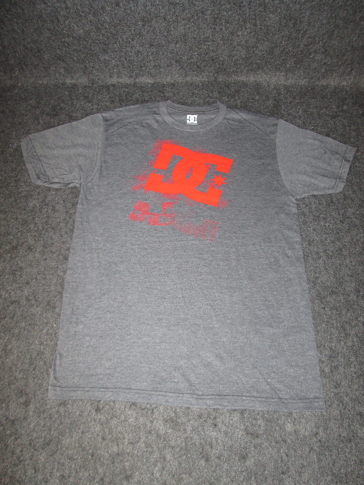 Mens Genuine DC Casual Fashion skate bmx mx Tee T-Shirt S M L XL XXL grey DC46 Mens Genuine DC Casual Fashion skate bmx mx Tee T-Shirt S M L XL XXL grey DC46