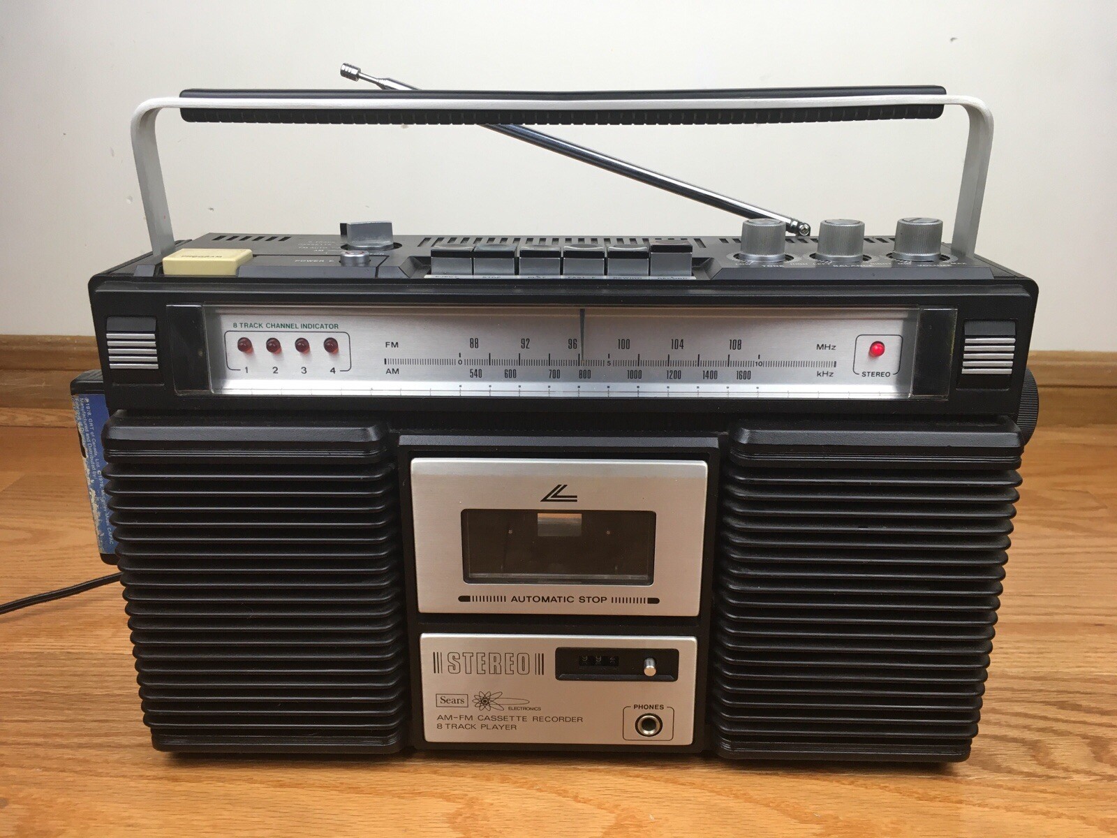 SEARS Electronics 19886 Portable AM-FM Cassette Recorder 8-Track Player VINTAGE SEARS Electronics 19886 Portable AM-FM Cassette Recorder 8-Track Player VINTAGE