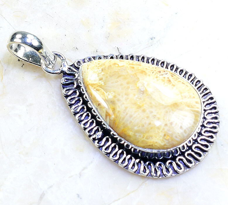 FOSSIL CORAL PENDANT 2 1/4″; X94775