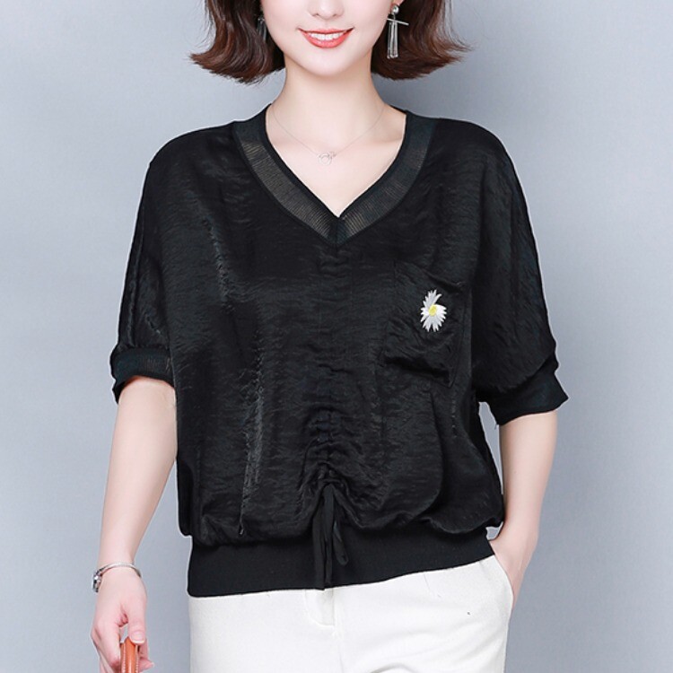 Womens Korean Fashion Embroidery Loose Short Batwing Sleeves Tops V Neck Shirts Womens Korean Fashion Embroidery Loose Short Batwing Sleeves Tops V Neck Shirts