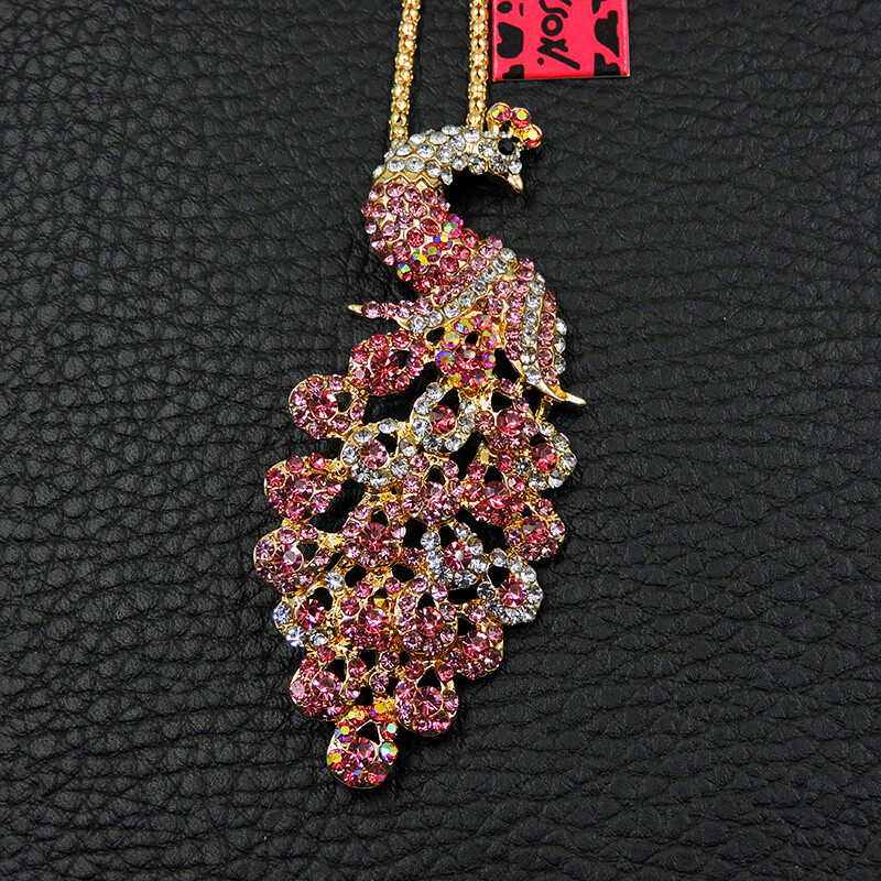 Cute Rhinestone Pink Peacock Crystal Pendant Betsey Johnson Chain Necklace Cute Rhinestone Pink Peacock Crystal Pendant Betsey Johnson Chain Necklace