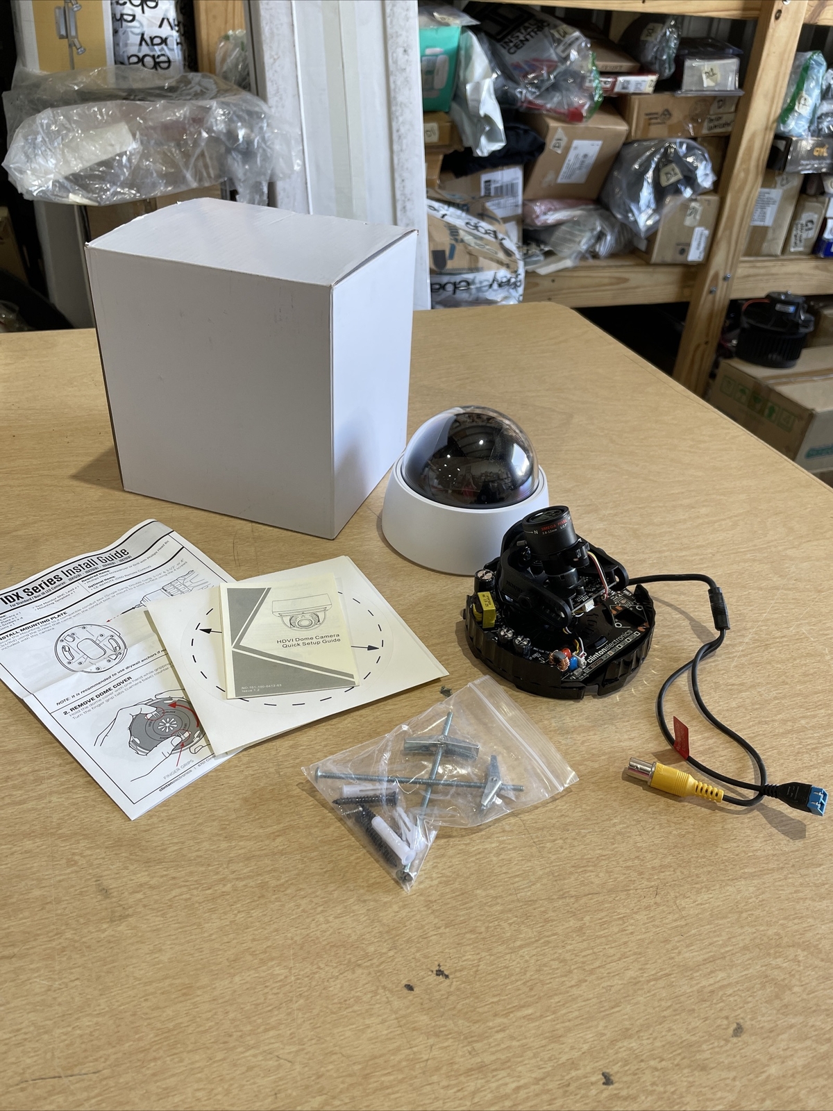 Clinton Electronics CE-IDX20 Security Camera, Pre-Owned (E1) Clinton Electronics CE-IDX20 Security Camera, Pre-Owned (E1)