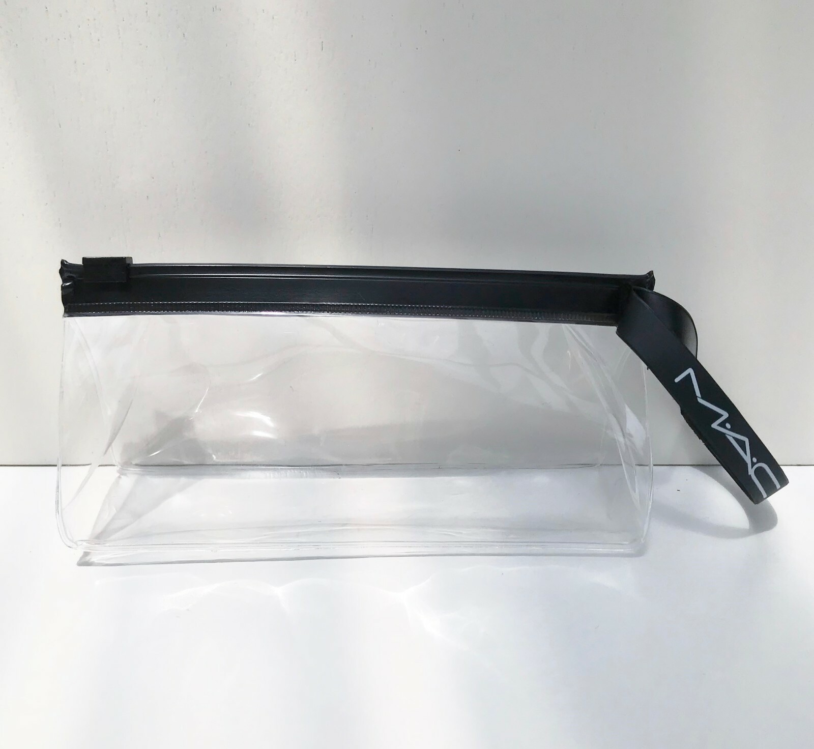 1x MAC Black Fold-able Makeup Brush Bag / Pouch / Case, Large Size, Brand NEW 1x MAC Black Fold-able Makeup Brush Bag / Pouch / Case, Large Size, Brand NEW
