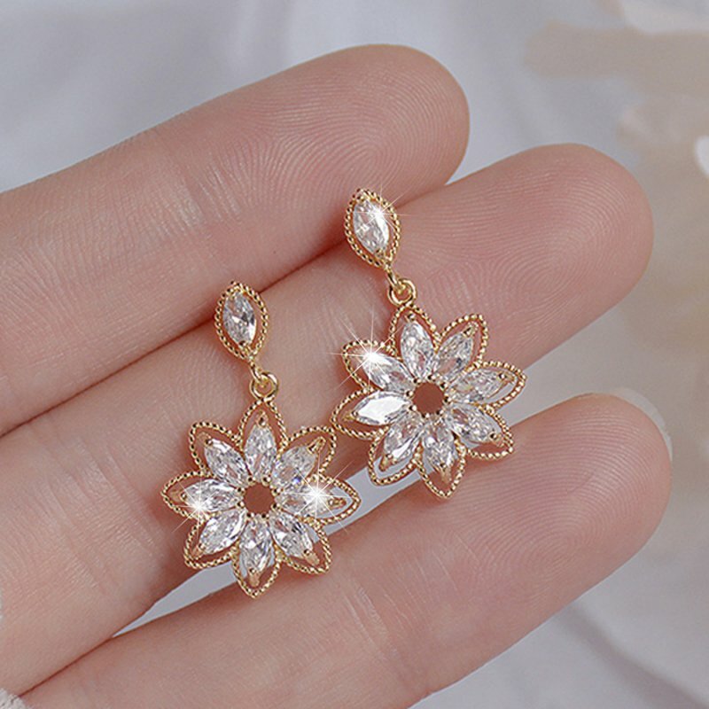 Fashion Sunflower Zircon Crystal Earrings Stud Drop Dangle Women Jewelry Gifts Fashion Sunflower Zircon Crystal Earrings Stud Drop Dangle Women Jewelry Gifts