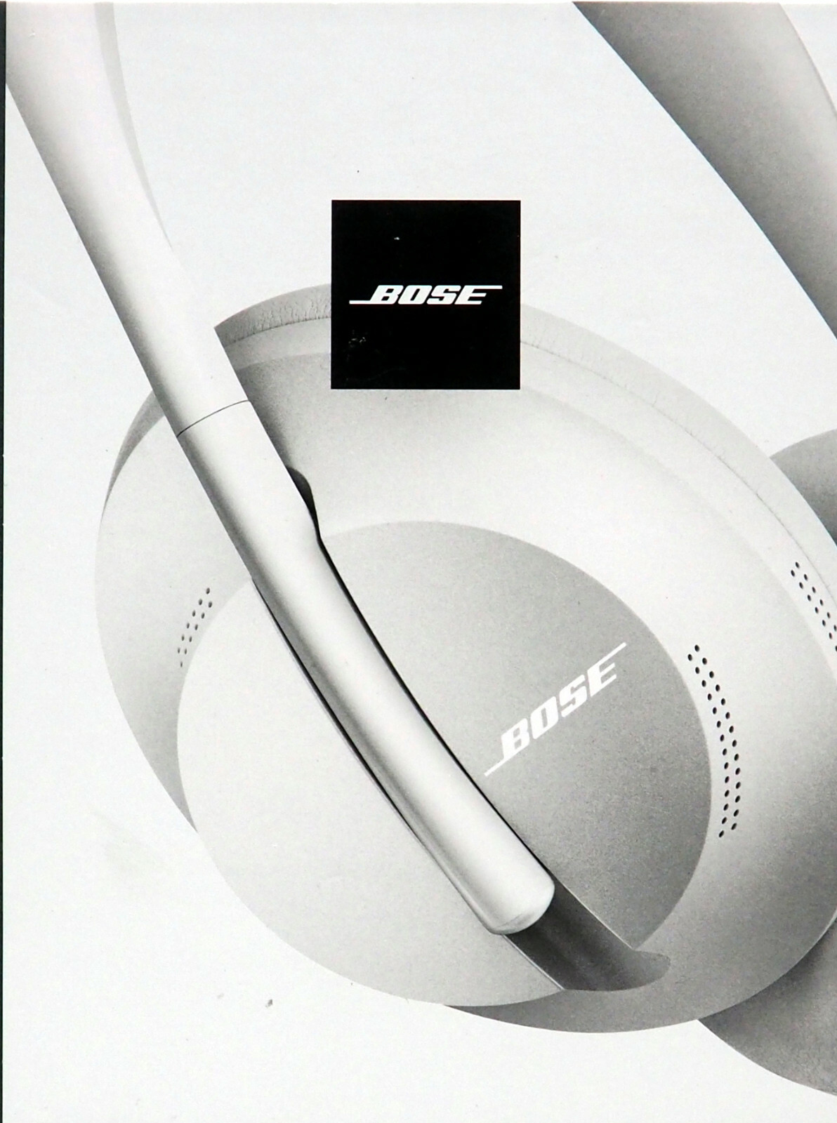 Bose Noise Cancelling Headphones 700 Luxe Silver Brand New Bose Noise Cancelling Headphones 700 Luxe Silver Brand New