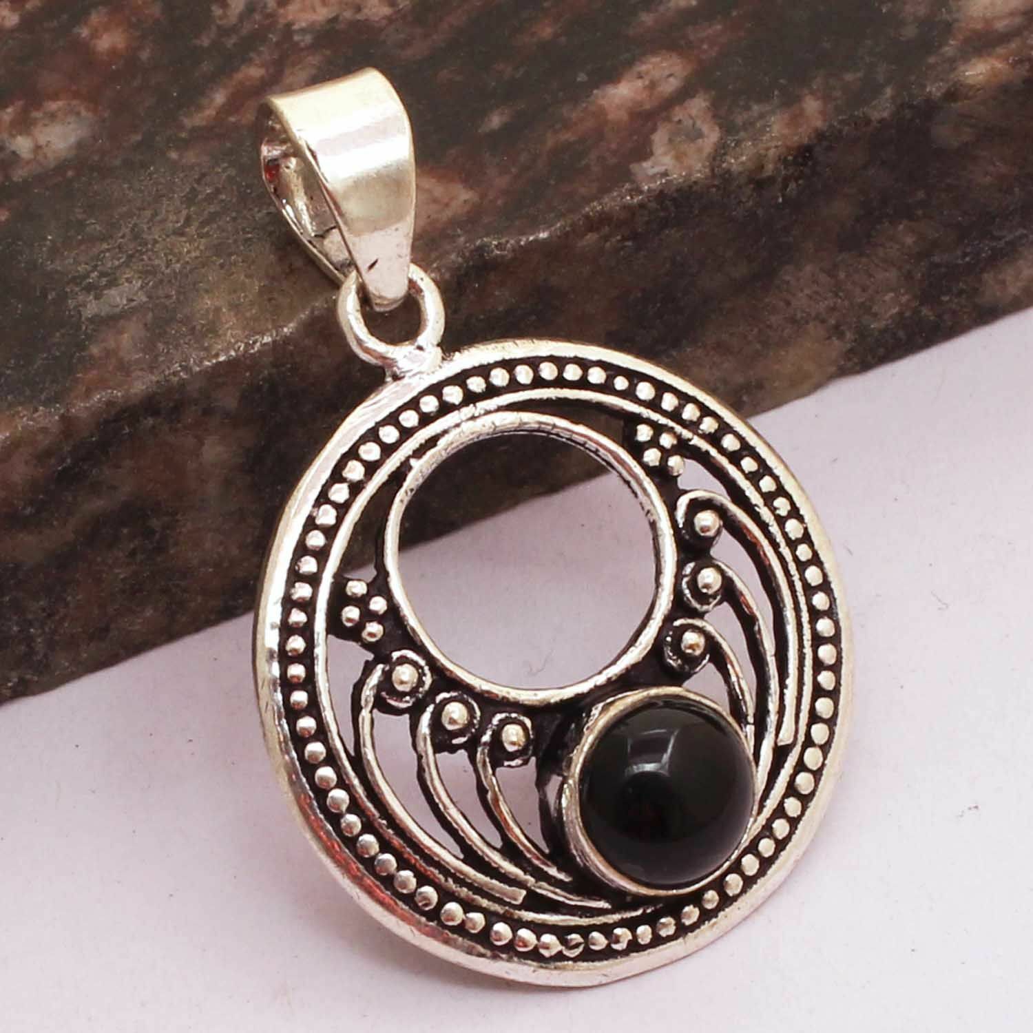 Black Onyx Ethnic Handmade Pendant Jewelry 1.52″ AP 37111 Black Onyx Ethnic Handmade Pendant Jewelry 1.52″ AP 37111