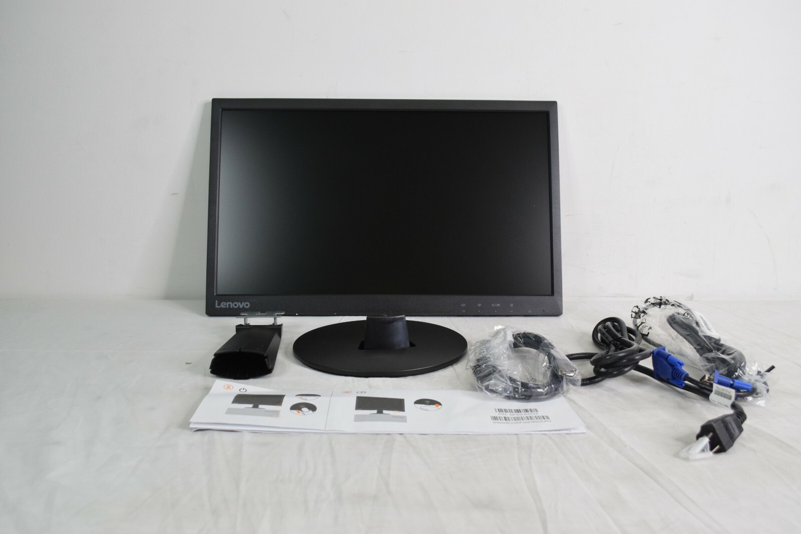 Lenovo D22-10 Flat Panel Monitor 21.5″ Lenovo D22-10 Flat Panel Monitor 21.5″