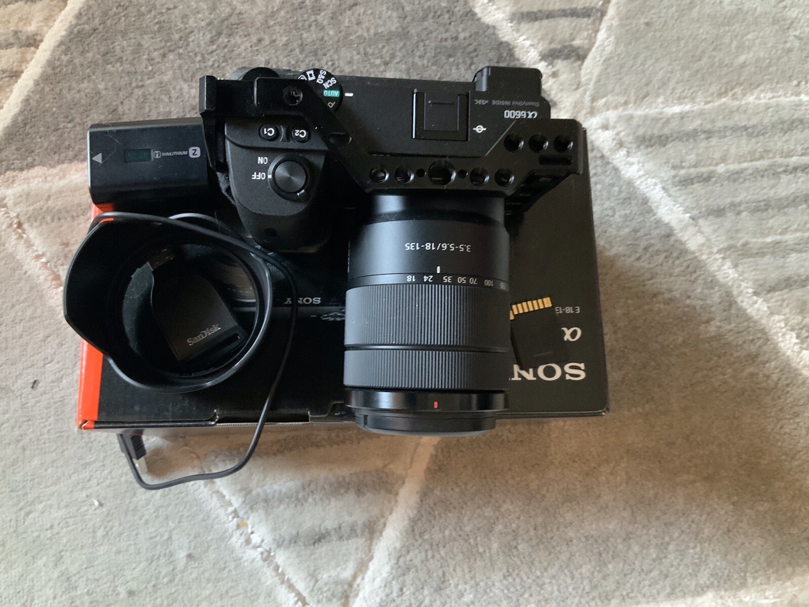 Sony Alpha a6600 APS-C Mirrorless Interchangeable-Lens Camera with 18-135mm Lens Sony Alpha a6600 APS-C Mirrorless Interchangeable-Lens Camera with 18-135mm Lens