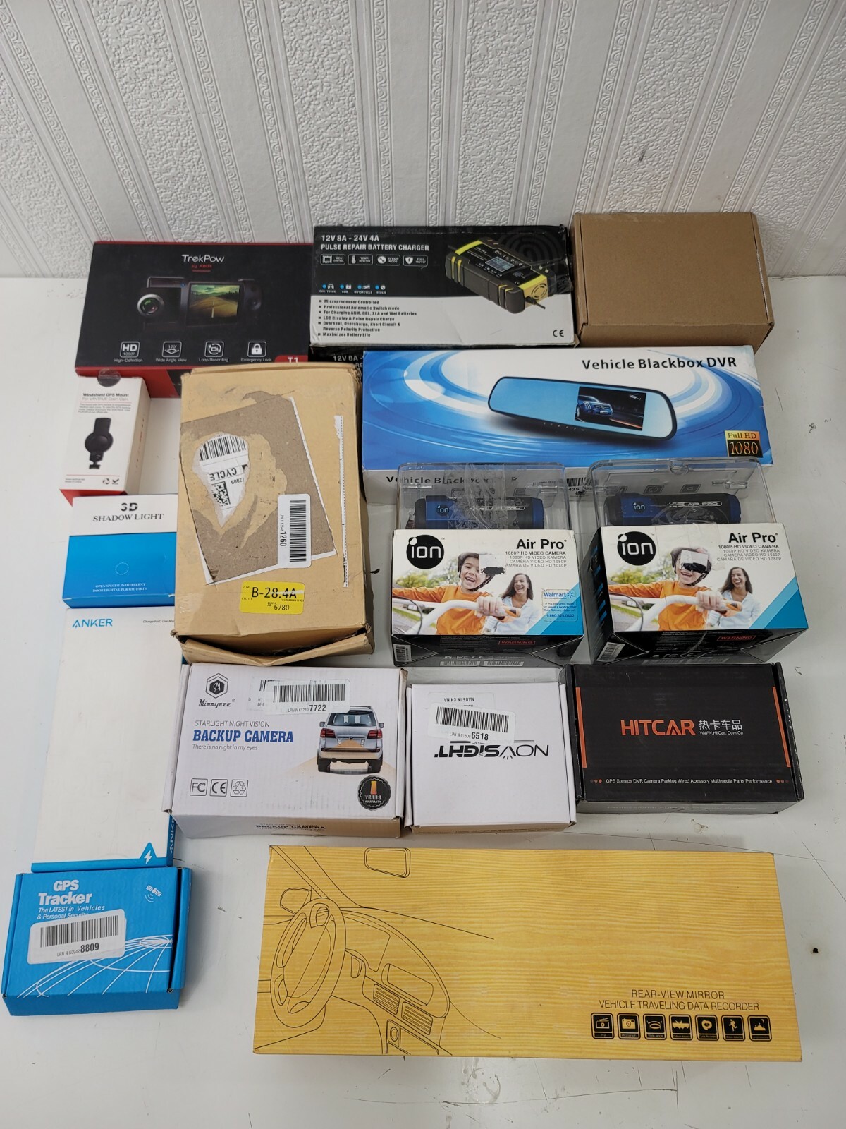 Liquidation Lot of Assorted Consumer Electronics, 55 items Liquidation Lot of Assorted Consumer Electronics, 55 items