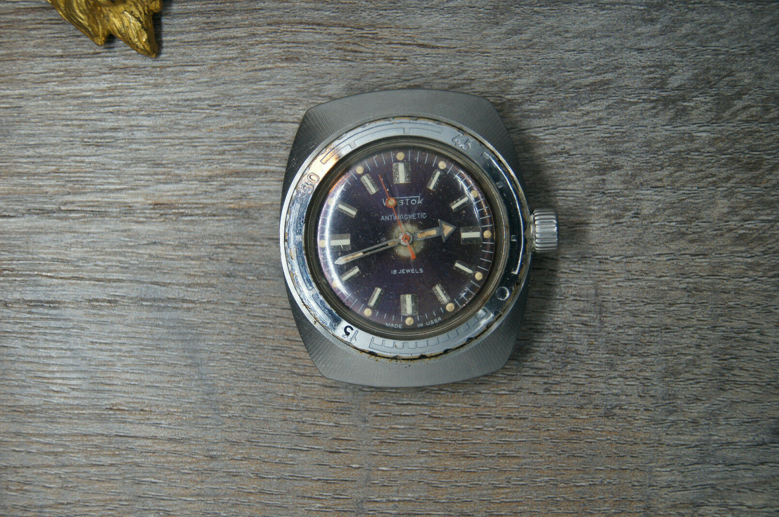 Vostok Amphibian Watch USSR Antimagnetic rare dial Serviced Z154