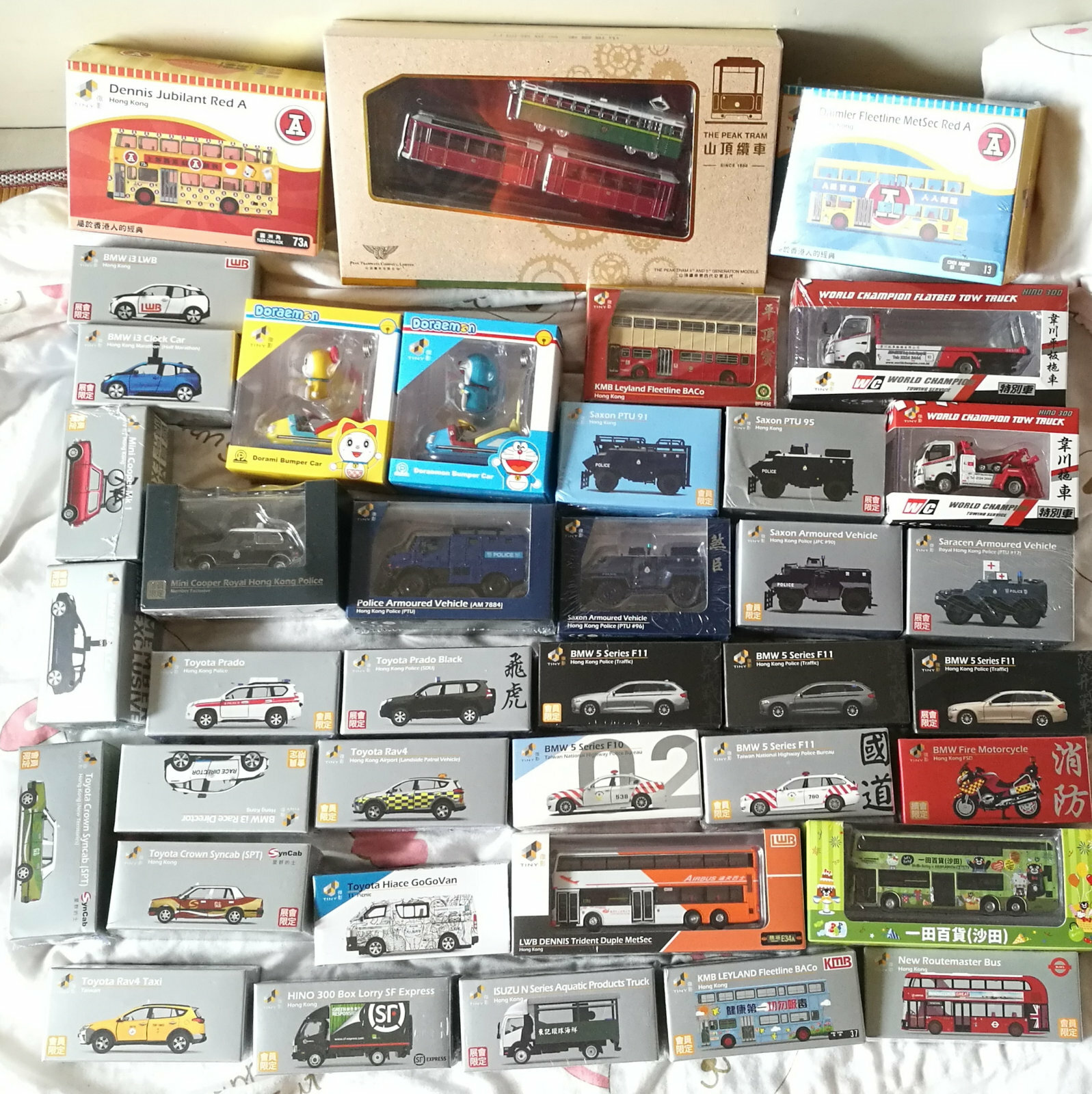die-cast model toy car Tiny City Limited Edition Member exclusive 微影特別版限定版汽玩具車模型 die-cast model toy car Tiny City Limited Edition Member exclusive 微影特別版限定版汽玩具車模型
