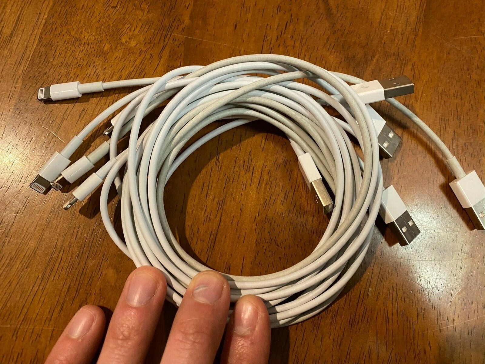 Apple OEM USB Lightning to USB Charger Data Cable Cord iPhone 3.3ft PACK OF 5