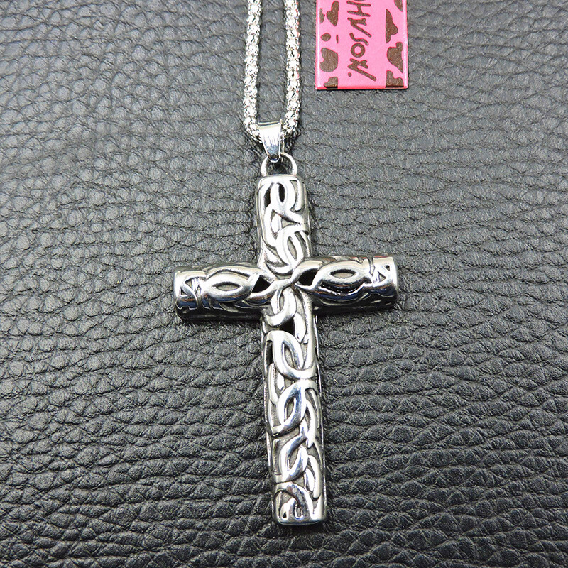 New Silver Alloy Exquisite Cross Betsey Johnson Pendant Chain Necklace New Silver Alloy Exquisite Cross Betsey Johnson Pendant Chain Necklace