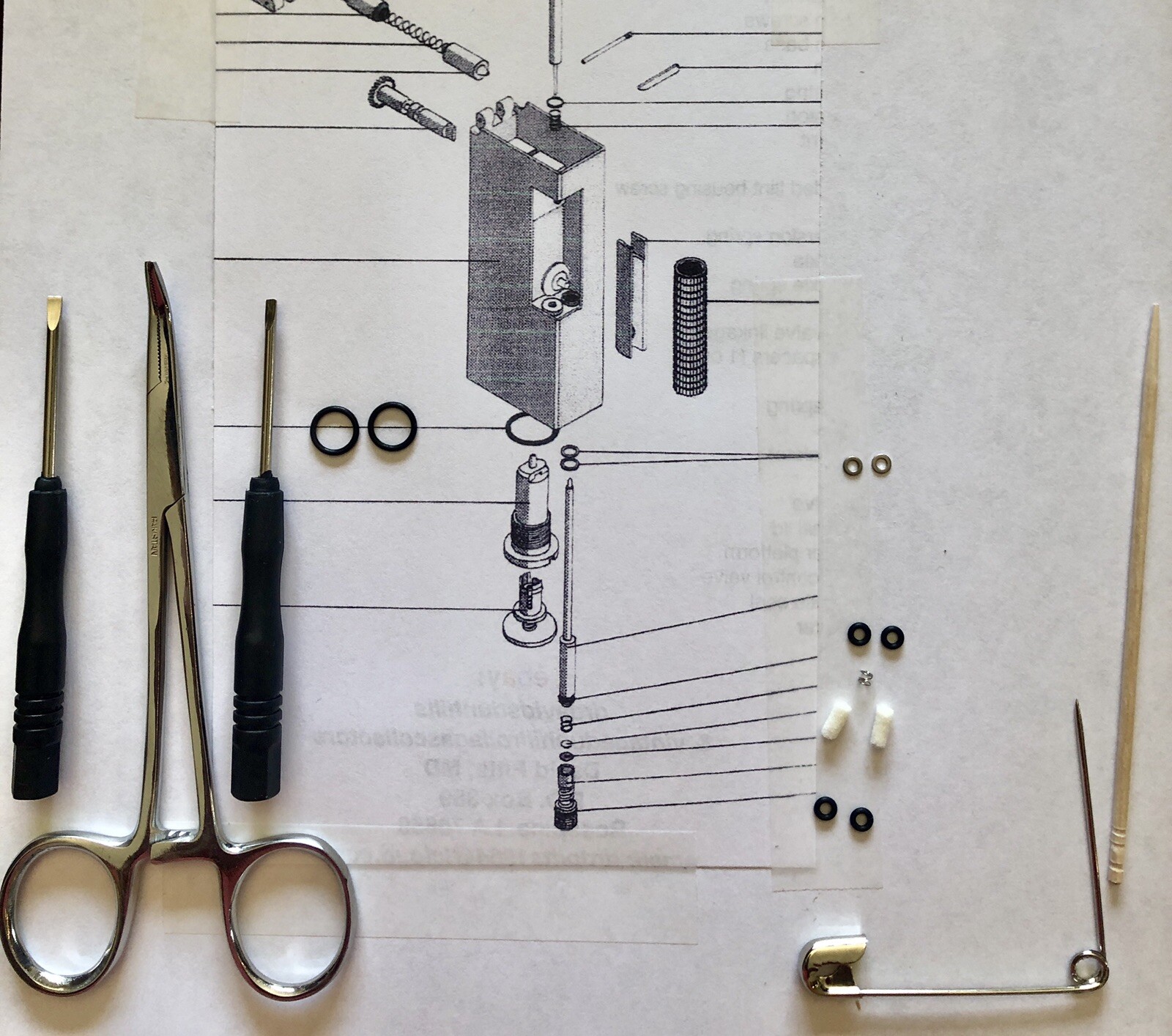 Service / Repair KIT w/TOOLS For 2 vintage dunhill rollagas lighters (+1 Spring) Service / Repair KIT w/TOOLS For 2 vintage dunhill rollagas lighters (+1 Spring)