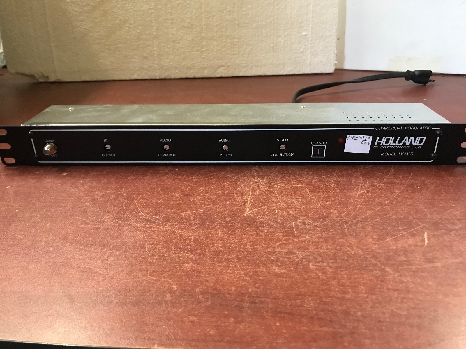 !!! COMMERCIAL MODULATOR HOLLAND ELECTRONICS MODEL HSM55 !!!