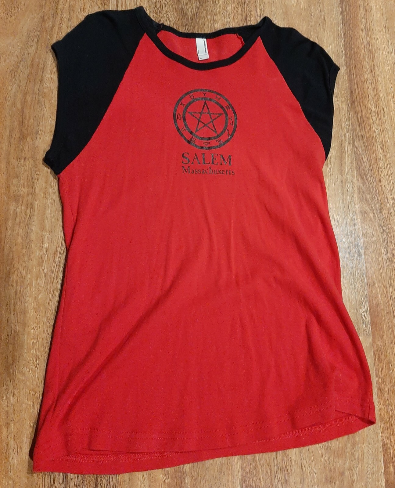 Red / Black American Apparel Tshirt Salem MA Witch Trials Pentagram Wicca Pagan Red / Black American Apparel Tshirt Salem MA Witch Trials Pentagram Wicca Pagan