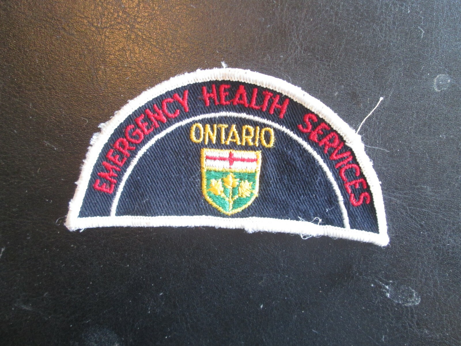 ONTARIO EMERGENCY HEALTH SERVICES SHOULDER PATCH ONTARIO EMERGENCY HEALTH SERVICES SHOULDER PATCH