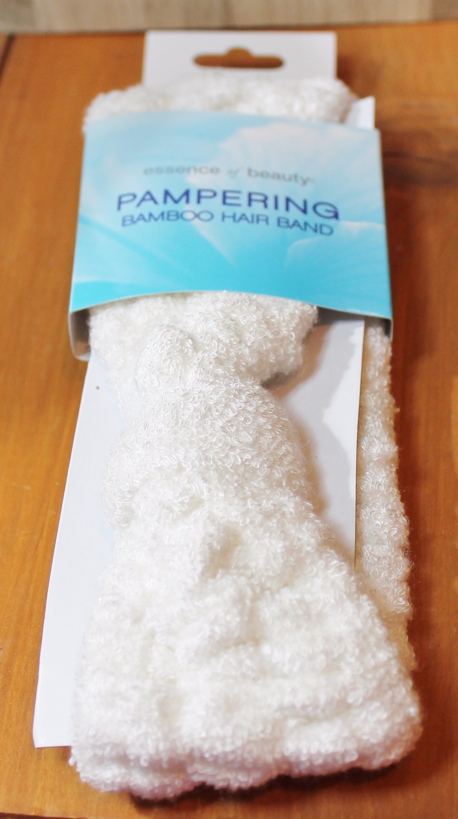 White Essence of Beauty Pampering Bamboo Hair Band White Essence of Beauty Pampering Bamboo Hair Band