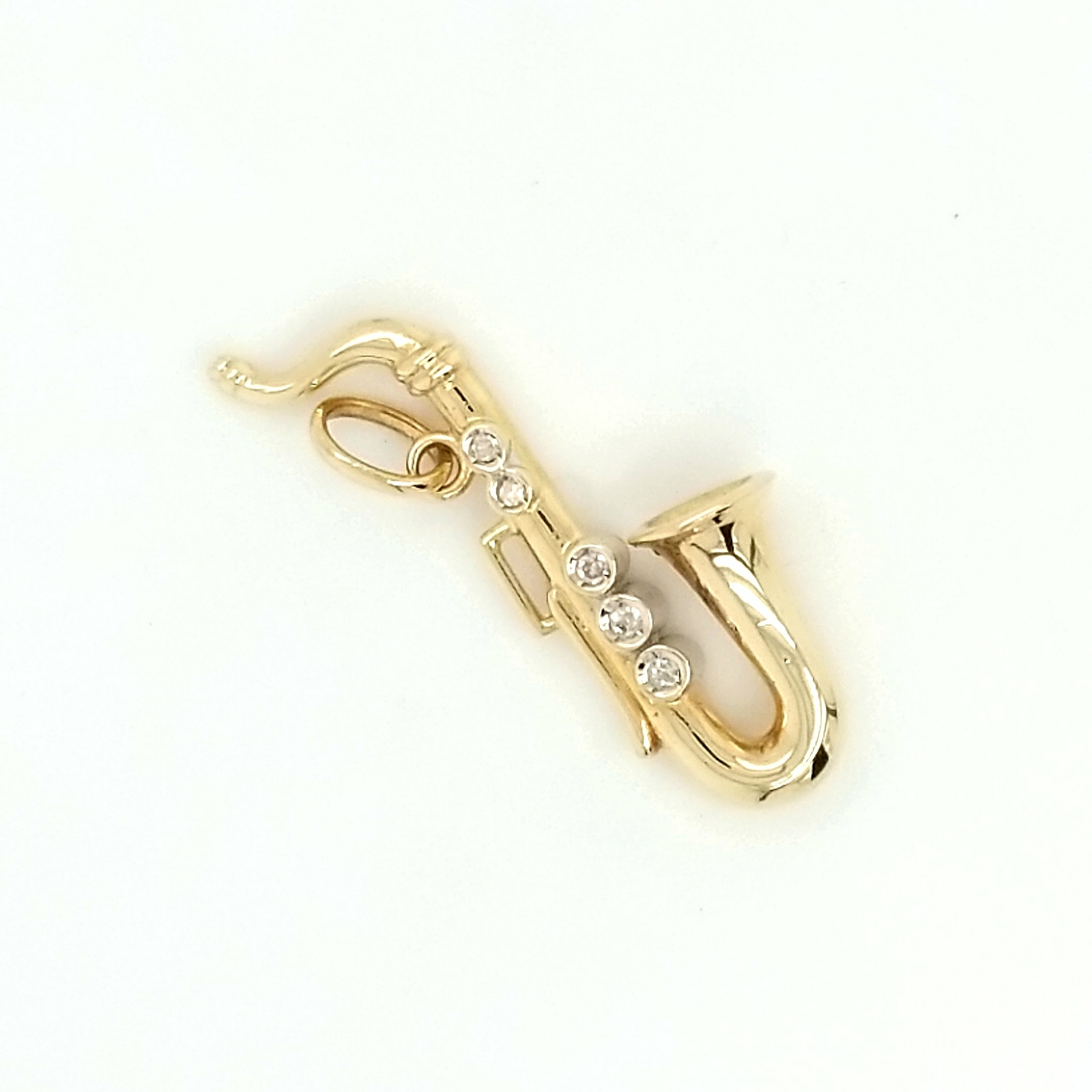 14ct YELLOW GOLD DIAMOND SAXOPHONE PENDANT VALUED @ $1050