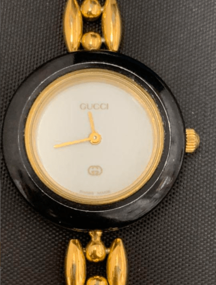 GUCCI Change Bezel Bangle Watch Quartz White Dial Ladies GUCCI Change Bezel Bangle Watch Quartz White Dial Ladies
