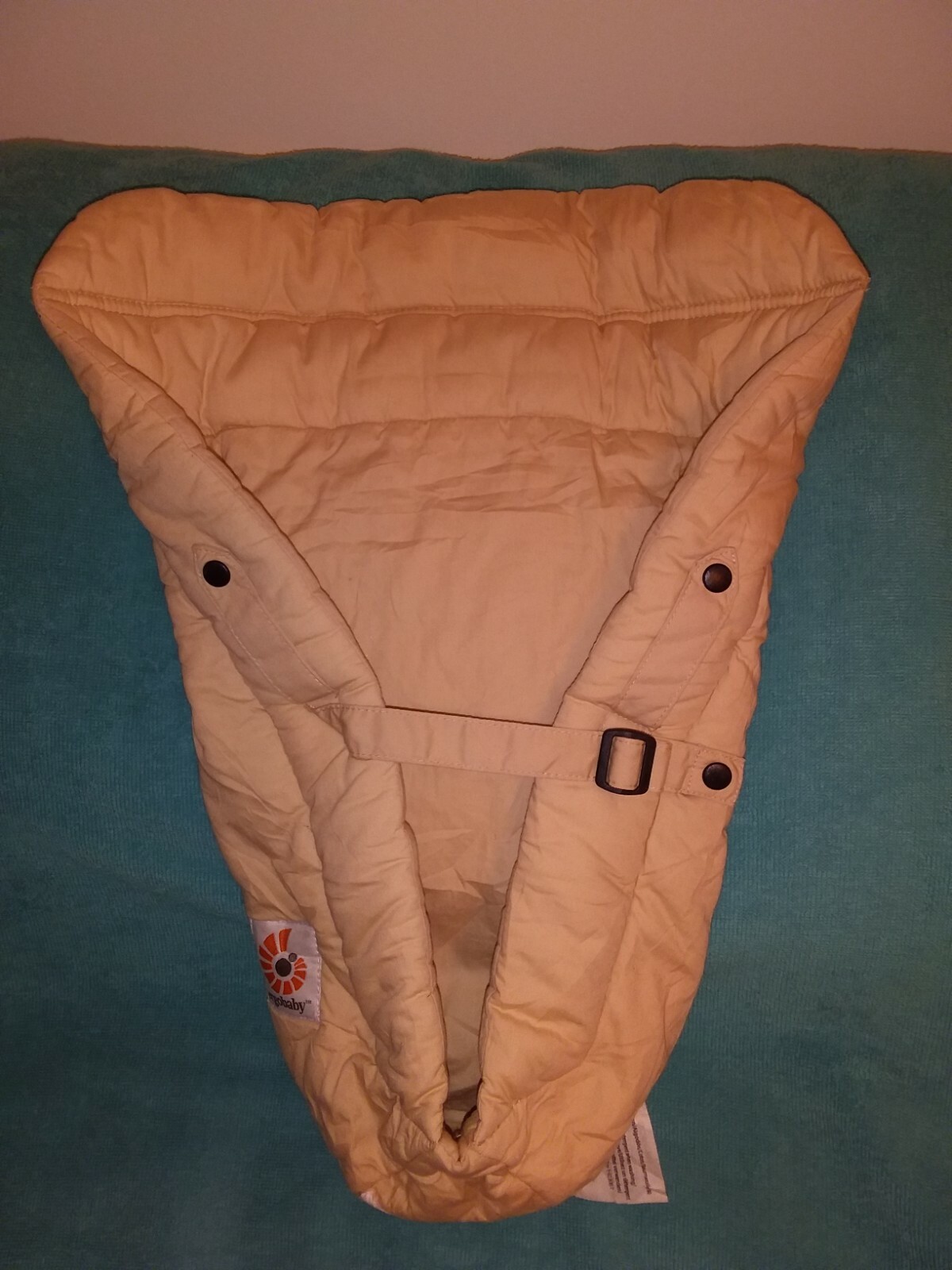Ergobaby Infant Carrier Insert Ergo Baby, 100% Cotton, Cream Color Ergobaby Infant Carrier Insert Ergo Baby, 100% Cotton, Cream Color