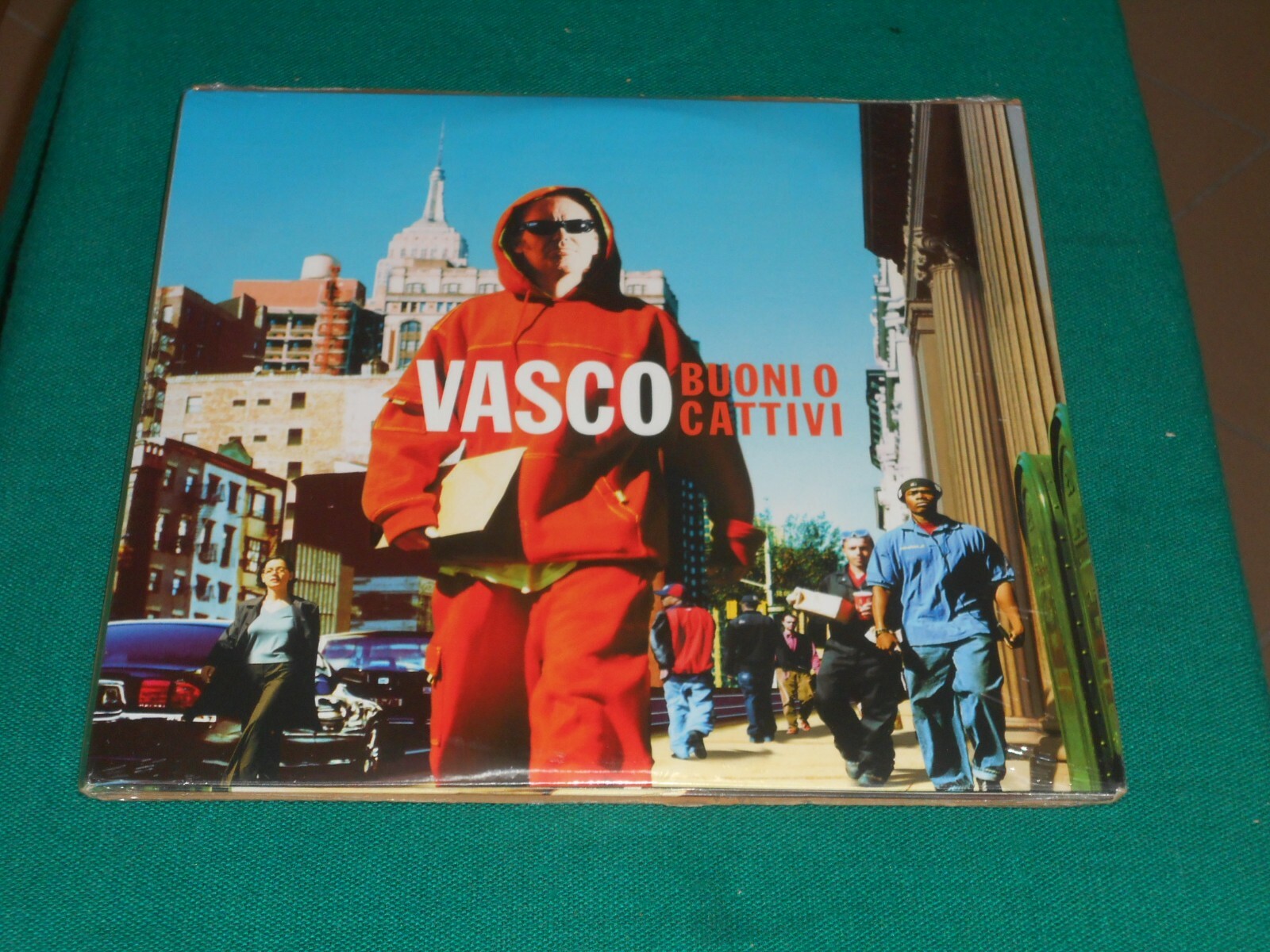 Vasco Rossi – Vouchers Or Villains Vinyl LP Vasco Rossi – Vouchers Or Villains Vinyl LP