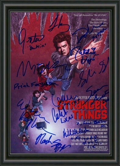 STRANGER THINGS MOVIE PHOTO POSTER SIGNED BY CAST – A4 PHOTO POSTER STRANGER THINGS MOVIE PHOTO POSTER SIGNED BY CAST – A4 PHOTO POSTER