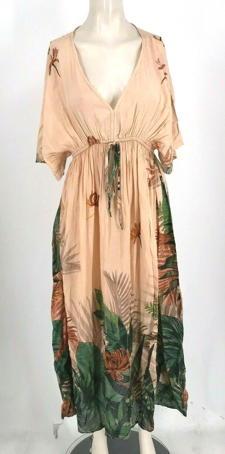 WORLD MARKET – WOMEN’S S/M – MULTICOLOR FLORAL V-NECK SHORT SLEEVES DRESS- NWT WORLD MARKET – WOMEN’S S/M – MULTICOLOR FLORAL V-NECK SHORT SLEEVES DRESS- NWT